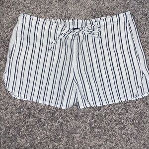 Brandy Melville shorts